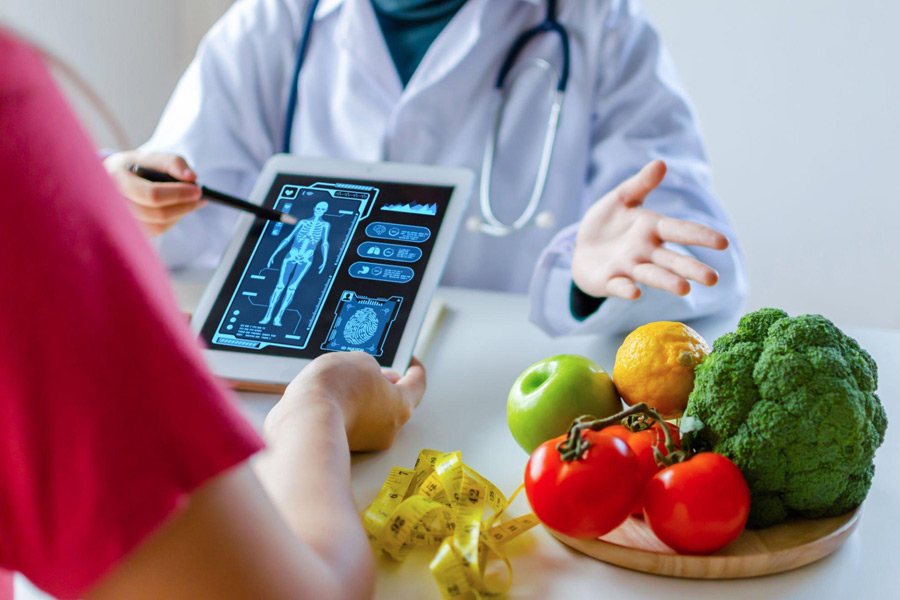 Una forma de obtener un peso sano es a través del servicio de control del peso médico debido a que se evalúa tu cuerpo de manera personalizada.